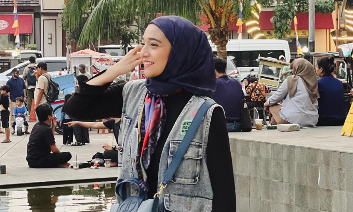 TOP PAY 5 OOTD Hijab Modis Chiki Fawzi, Bisa Jadi Inspirasi