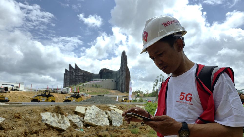 TOP PAY Berkolaborasi dengan Huawei, Telkomsel Luncurkan Use Case 5G Pertama untuk Industri di Indonesia