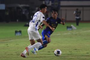 TOP PAY Bojan Hodak Ungkap Penyebab Persib Bandung Dikalahkan Port FC