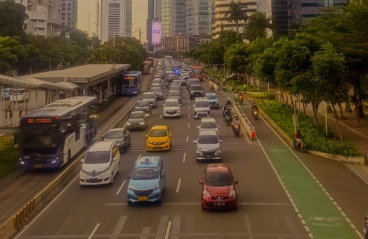 INDO PAY Jakarta Terancam Tenggelam, Penduduk Semakin Padat hingga Kemacetan Parah