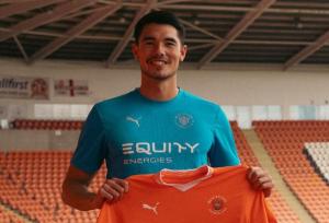 INDO PAY Kabar Baik, Elkan Baggott Bakal Dapat Tempat di Skuad Utama Blackpool FC!