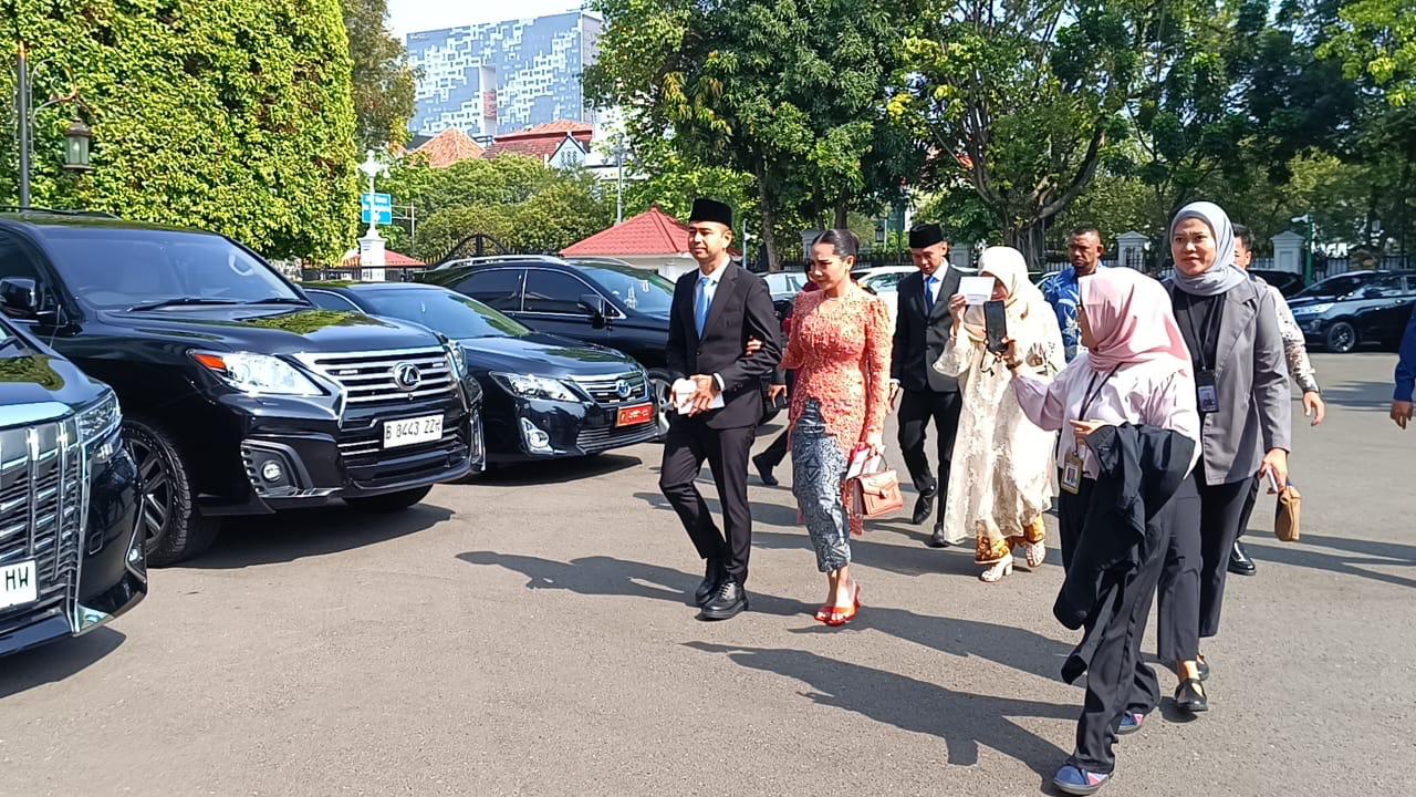 TOP INDO Potret Cantik Nagita Slavina, Dampingi Raffi Ahmad Dilantik Jadi Utusan Khusus Presiden