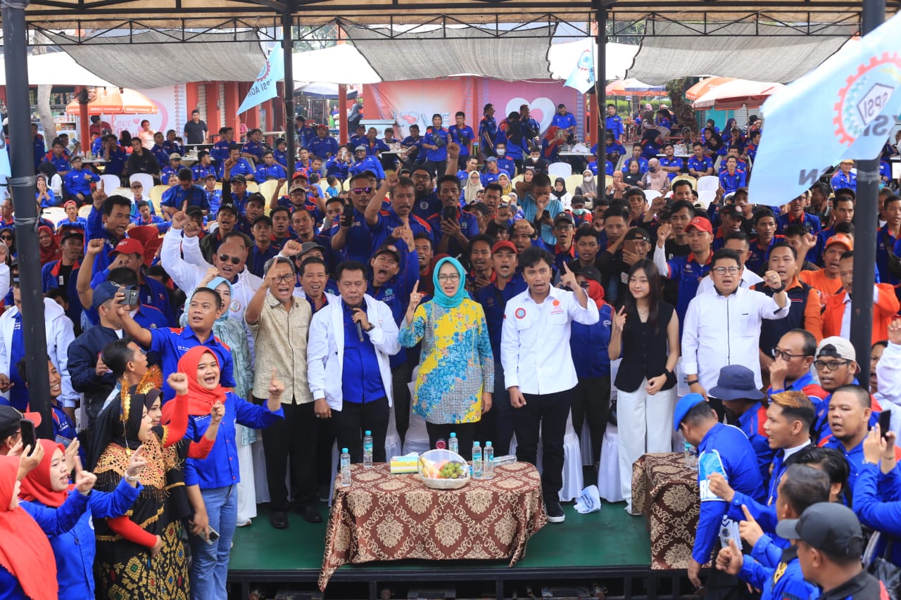 TOP INDO Ribuan Buruh Dukung Airin di Pilgub Banten, Apresiasi Kinerja saat Jadi Walkot Tangsel