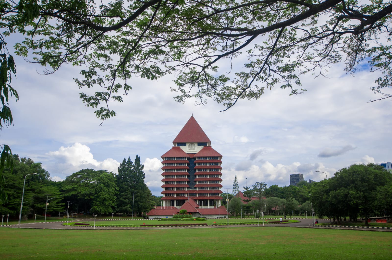 Universitas Indonesia Soroti Perkembangan Sistem Hukum RI