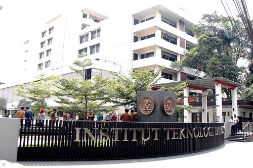 INDO PAY Viral! ITB Minta Mahasiswa Penerima Beasiswa UKT Kerja Paruh Waktu