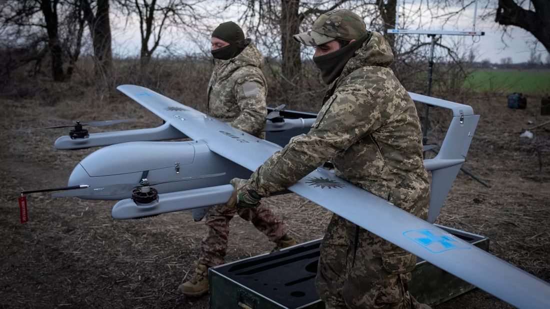 TOP PAY Volodymyr Zelenskiy Bangga Ukraina Produksi 4 Juta Drone per Tahun