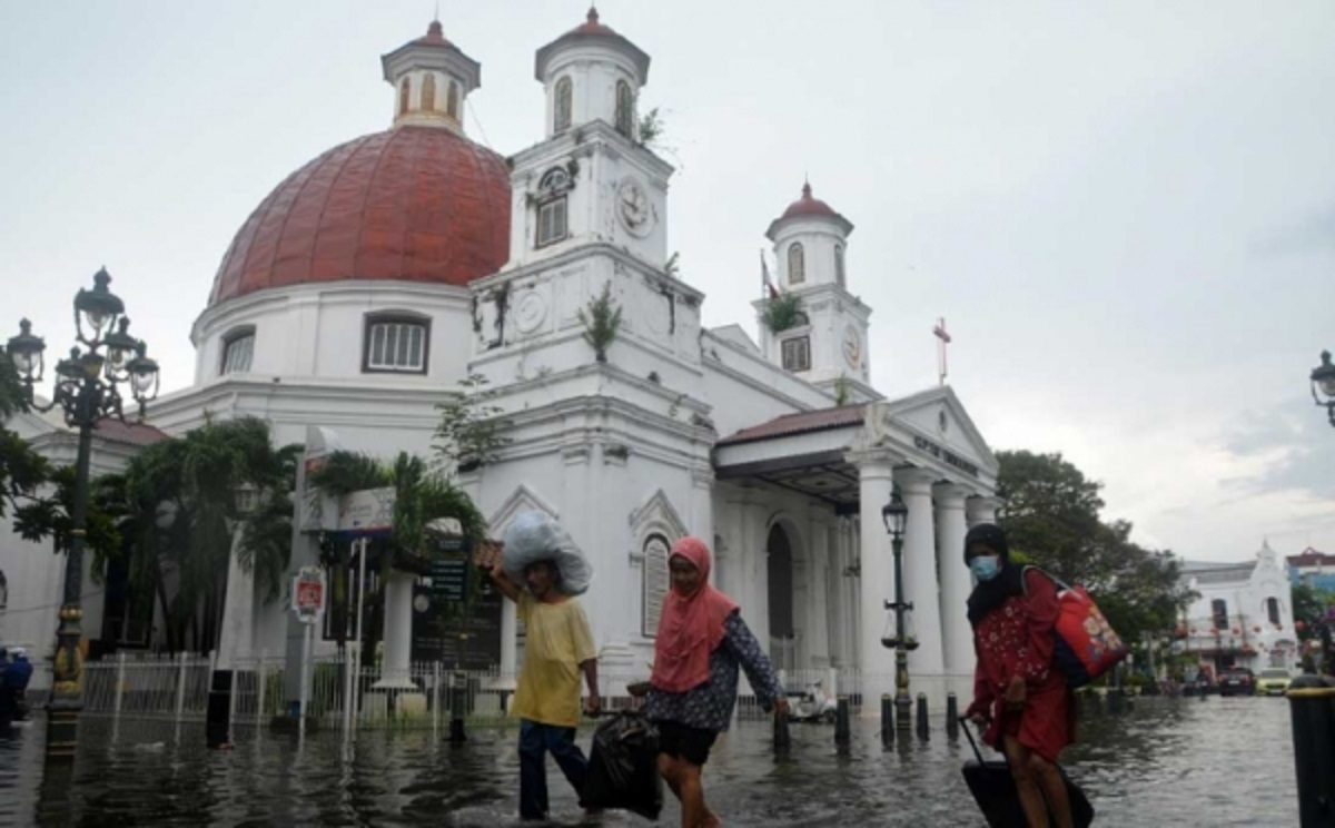 TOP INDO Waduh, Jawa Tengah Bakal Lebih Dulu Tenggelam dari Jakarta