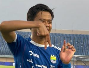 2 Pemain Persib Bandung Jadi Korban Usai Ditahan Semen Padang 1-1, Ada Edo Febriansah!