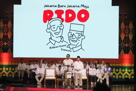 Blusukan di Cakung Barat, Ridwan Kamil Pastikan KJP Dilanjutkan