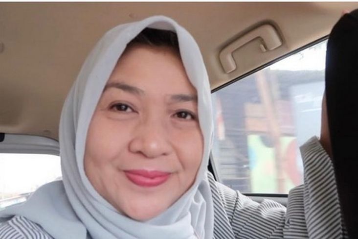 Dina Mariana Sempat Alami Masalah Pencernaan Sebelum Meninggal Dunia