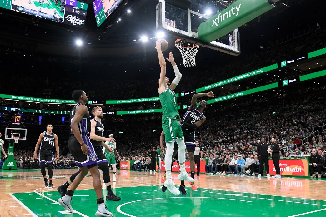 Hasil NBA 2023-2024 Hari Ini: Boston Celtics Menang Tipis atas Sacramento Kings, Milwaukee Bucks Dikalahkan Toronto Raptors