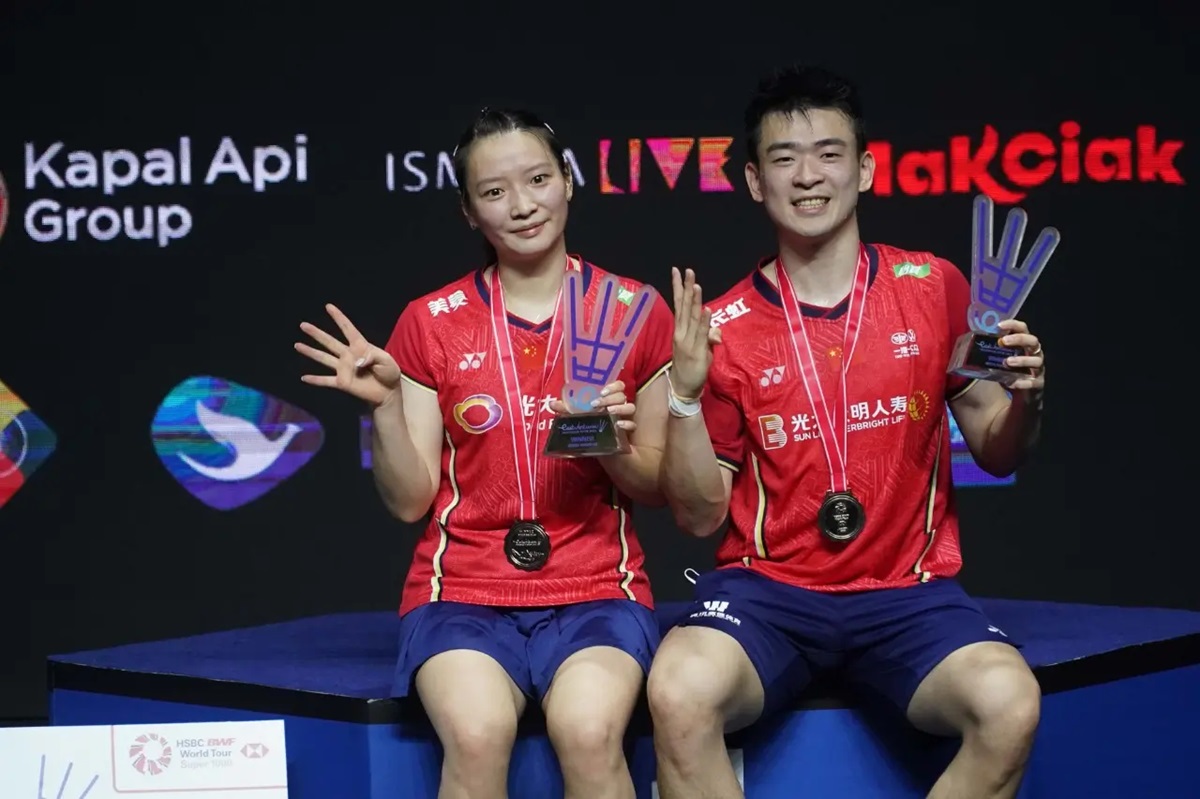 Kisah Zheng Siwei/Huang Yaqiong, Ganda Campuran Dunia Nomor 1 yang Makin Ganas Usai CLBK