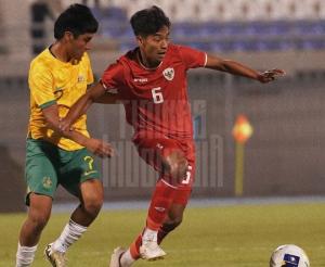 Meski Lolos Piala Asia U-17 2025, Nova Arianto Malu Lihat Jalannya Laga Timnas Indonesia U-17 vs Australia U-17