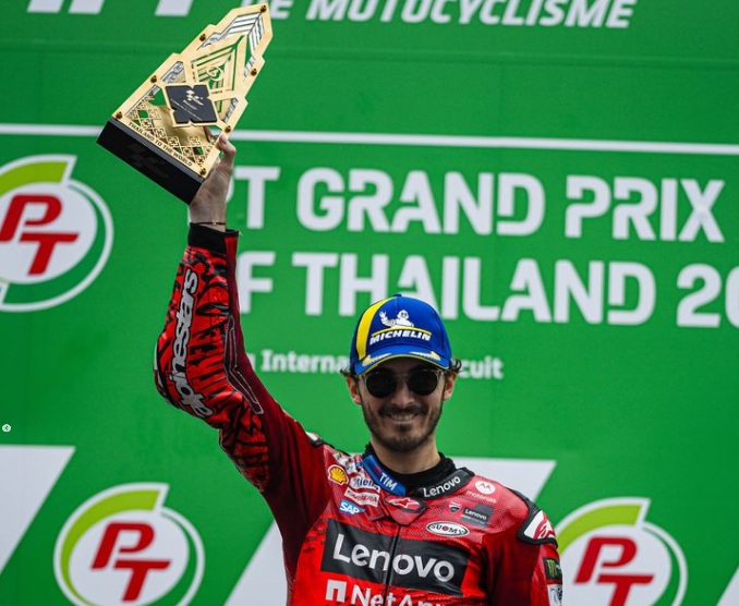 Senang Dapat Berjaya di MotoGP Thailand 2024, Francesco Bagnaia Kirim Sinyal Perang untuk Jorge Martin