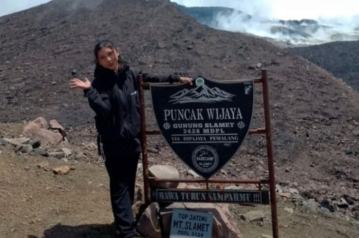 Burung Jadi Penunjuk, Ini Kronologi Siswi SMK Naomi Daviola Hilang di Gunung Slamet Hingga Ditemukan Selamat