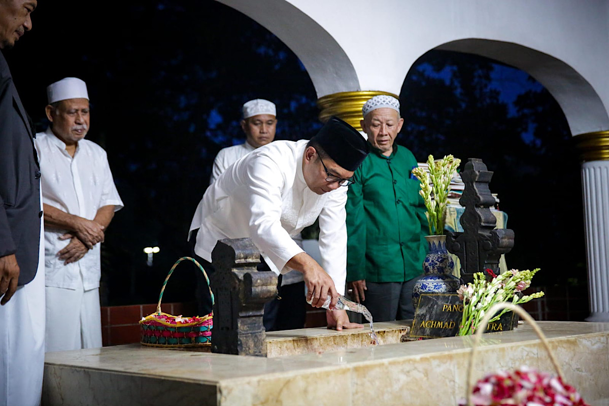 Dari Ziarah hingga Sungkem Ibunda, Ini Agenda Ridwan Kamil Saat Pilkada Serentak 27 November