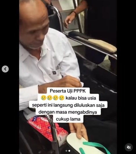 Kisah Perjuangan Lansia Ikut Ujian PPPK  Pakai Kursi Roda, Puluhan Tahun Mengabdi Jadi Guru