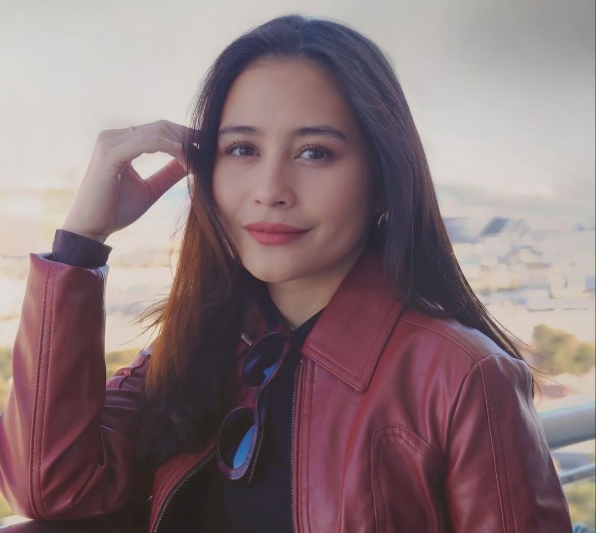 Potret Cantik Prilly Latuconsina Nikmati Sunset di Las Vegas, Tampilannya Berkelas