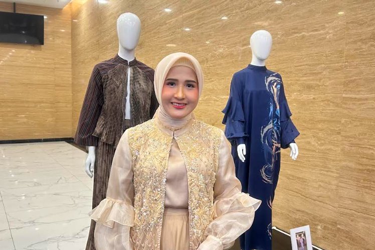 Sheyla Taradia Bangga Raih Piala HighEnd Lifestyle Award 2024, Ini Tipsnya untuk Anak Muda