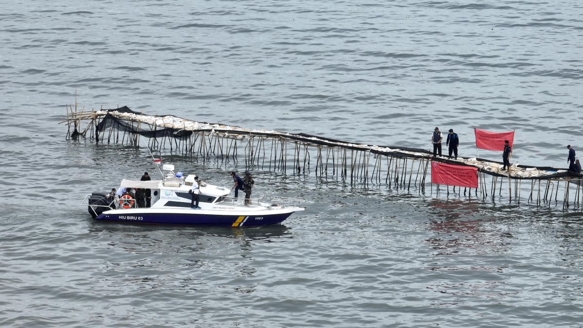 Pagar Laut Misterius 30,1 Km di Pesisir Tangerang Mulai Terungkap: Sejak Agustus 2024, Pengakuan Nelayan hingga Singgung PSN